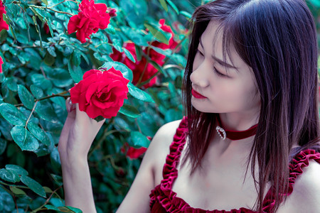 江西安远天空出现绚烂“七彩祥云”